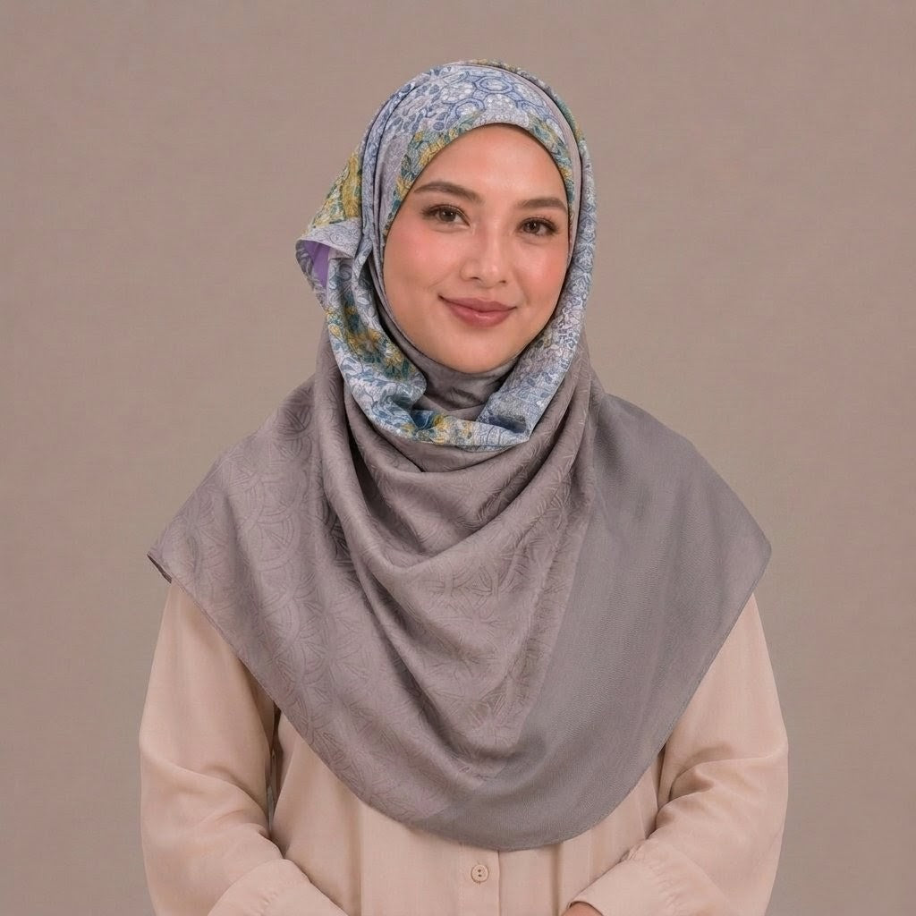 Brown Geometric Floral Silk Kimono x Hijab