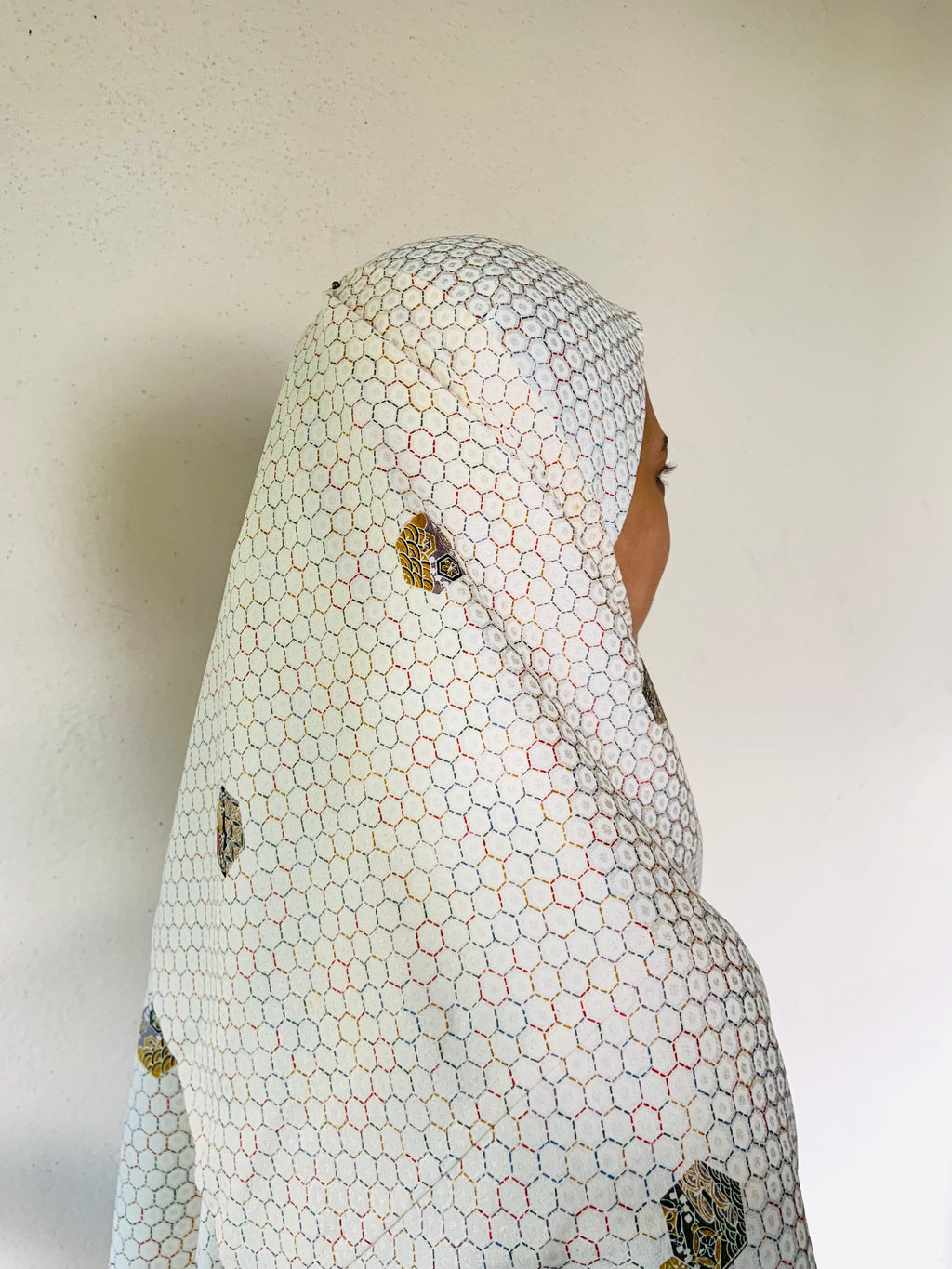 White Geometry Silk Kimono x Hijab